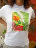 Camiseta detalhe chita