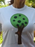 camiseta "Árvore" pathwork+fuxico